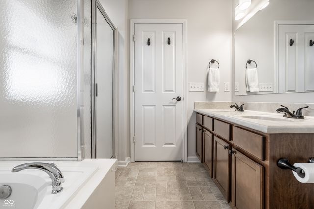 1432 Hession Drive, Brownsburg, IN 46112