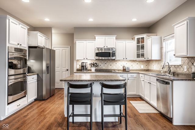 1432 Hession Drive, Brownsburg, IN 46112