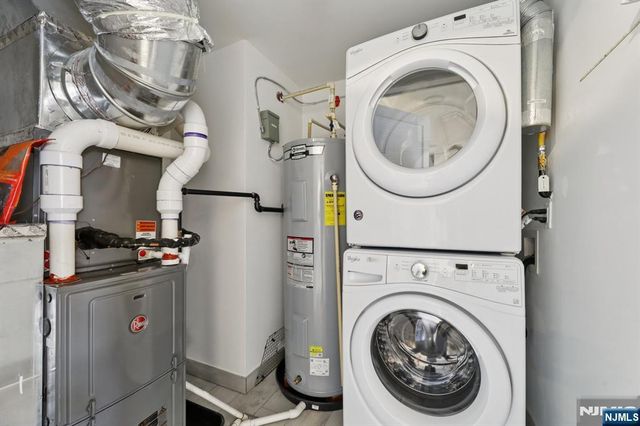 209-211 Hackensack Plank Road 5B, Weehawken, NJ 07086