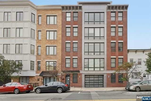 209-211 Hackensack Plank Road 5B, Weehawken, NJ 07086