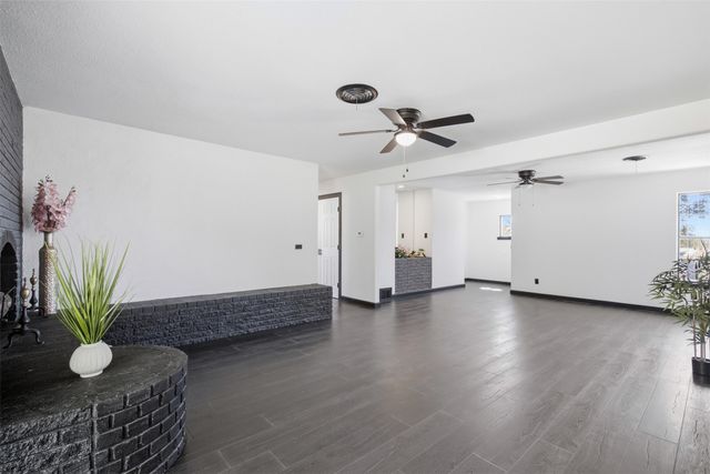 2313 Clearview Drive, Fort Worth, TX 76119