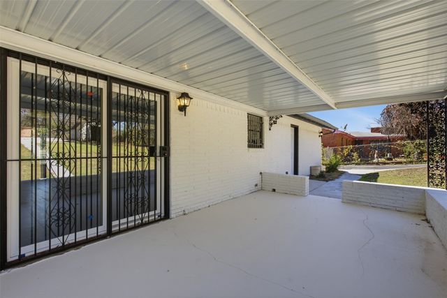 2313 Clearview Drive, Fort Worth, TX 76119
