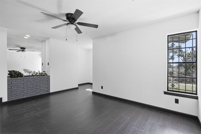 2313 Clearview Drive, Fort Worth, TX 76119