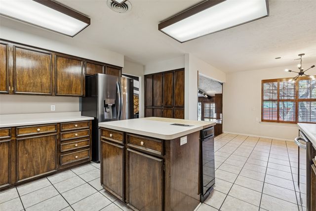 1717 Live Oak Drive, Irving, TX 75061