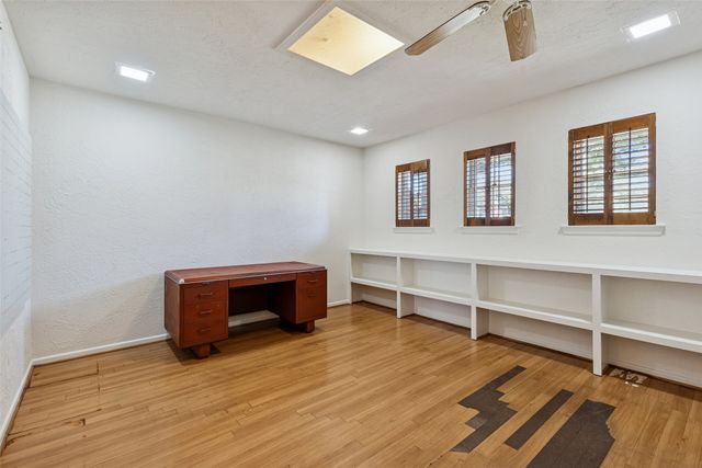 1717 Live Oak Drive, Irving, TX 75061