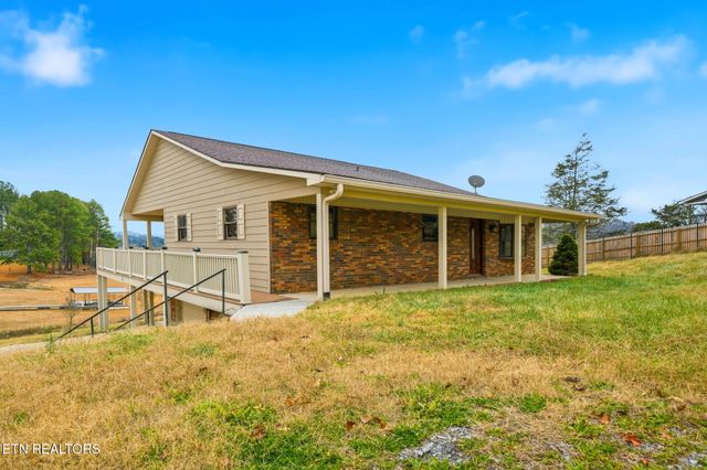2515 Lakeshore Rd, Bean Station, TN 37708