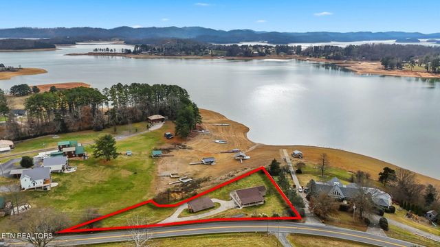 2515 Lakeshore Rd, Bean Station, TN 37708