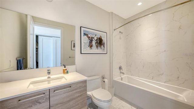 111 S PINEAPPLE AVENUE 1210, Sarasota, FL 34236