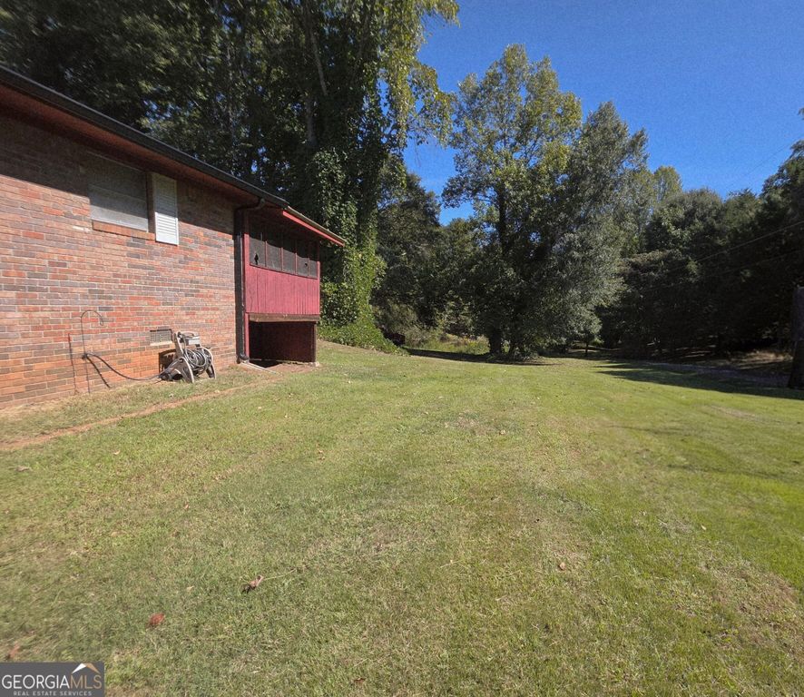 223 Lakeview Drive, Cornelia, GA 30531 — photo 2