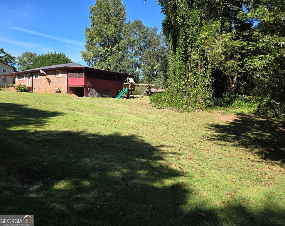223 Lakeview Drive, Cornelia, GA 30531 — photo 5