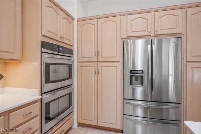 2601 Settlers Bay Lane, Las Vegas, NV 89134