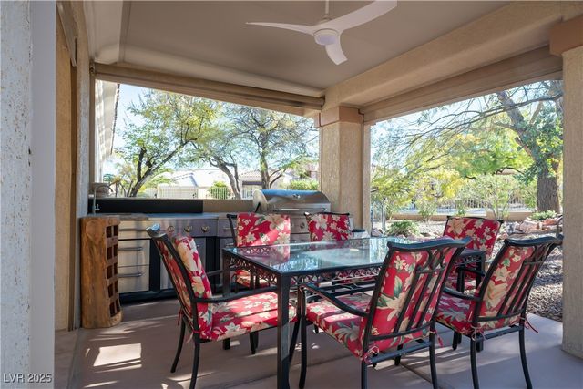 2601 Settlers Bay Lane, Las Vegas, NV 89134