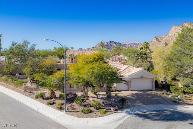 2601 Settlers Bay Lane, Las Vegas, NV 89134
