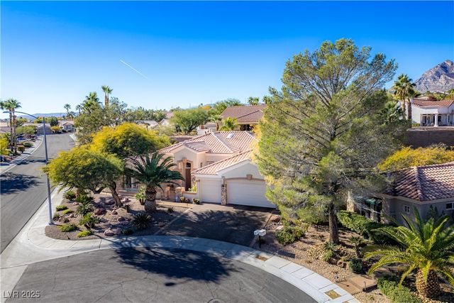 2601 Settlers Bay Lane, Las Vegas, NV 89134