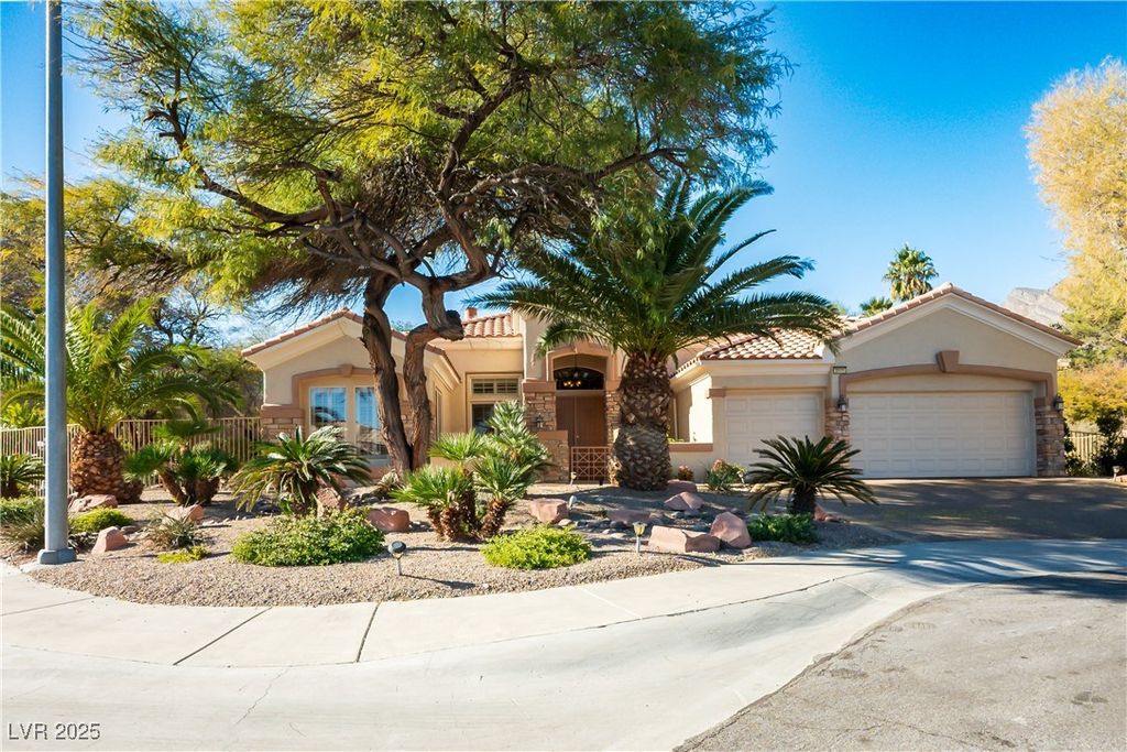 2601 Settlers Bay Lane, Las Vegas, NV 89134
