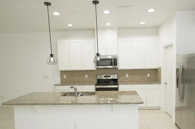 81 MAYO COURT, Oviedo, FL 32765
