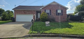 938 Lindsey Dr, Clarksville, TN 37042