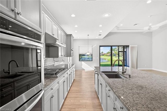 23265 Salinas WAY, Bonita Springs, FL 34135