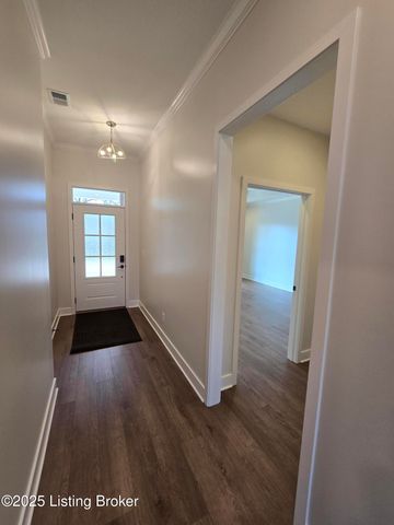 4425 Lochridge Pkwy, Jeffersontown, KY 40299