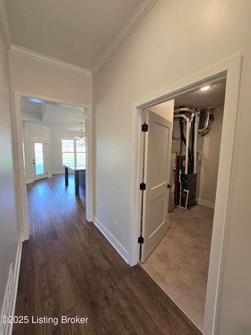 4425 Lochridge Pkwy, Jeffersontown, KY 40299