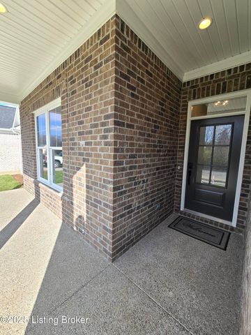 4425 Lochridge Pkwy, Jeffersontown, KY 40299