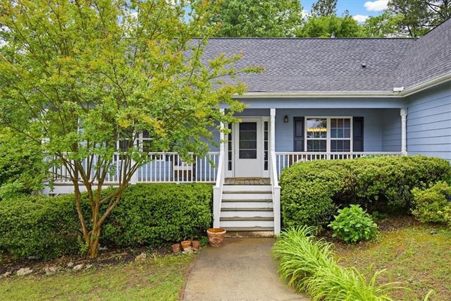 108 Misty Oak Lane, Dallas, GA 30132