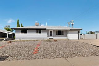 5001 DOUGLAS MACARTHUR Road NE, Albuquerque, NM 87110