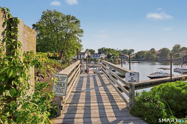 2 Joshua Slocum Dock, Stamford, CT 06902