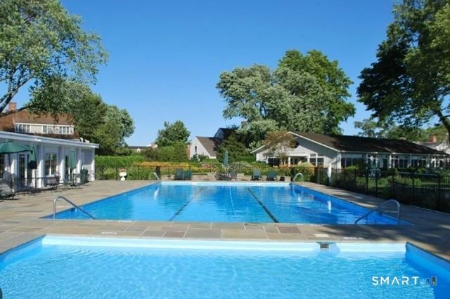 2 Joshua Slocum Dock, Stamford, CT 06902