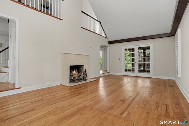 2 Joshua Slocum Dock, Stamford, CT 06902