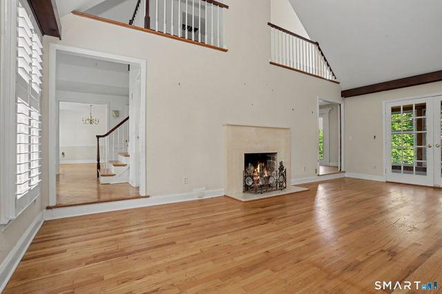 2 Joshua Slocum Dock, Stamford, CT 06902