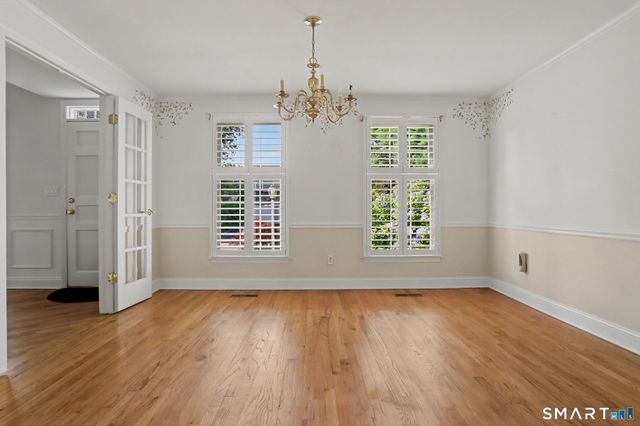 2 Joshua Slocum Dock, Stamford, CT 06902