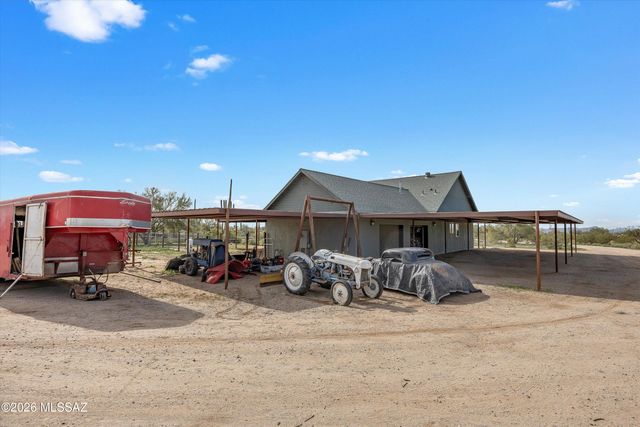 31847 E Hedgehog Trail, Marana, AZ 85658