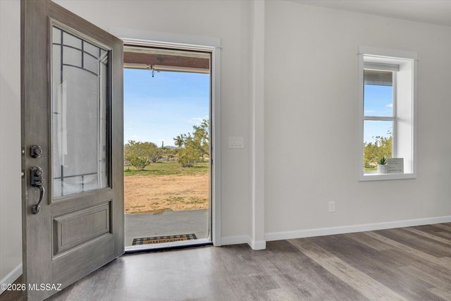 31847 E Hedgehog Trail, Marana, AZ 85658