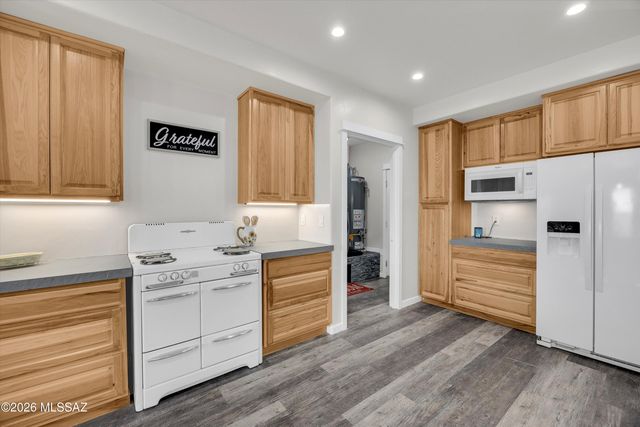 31847 E Hedgehog Trail, Marana, AZ 85658