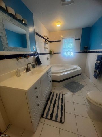 21 Williams St, Wharton Boro, NJ 07885