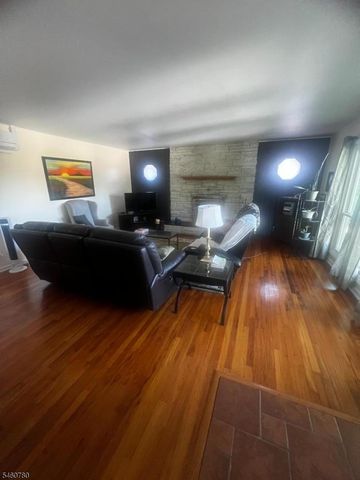 21 Williams St, Wharton Boro, NJ 07885