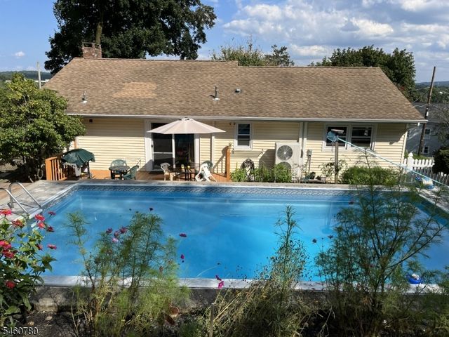 21 Williams St, Wharton Boro, NJ 07885