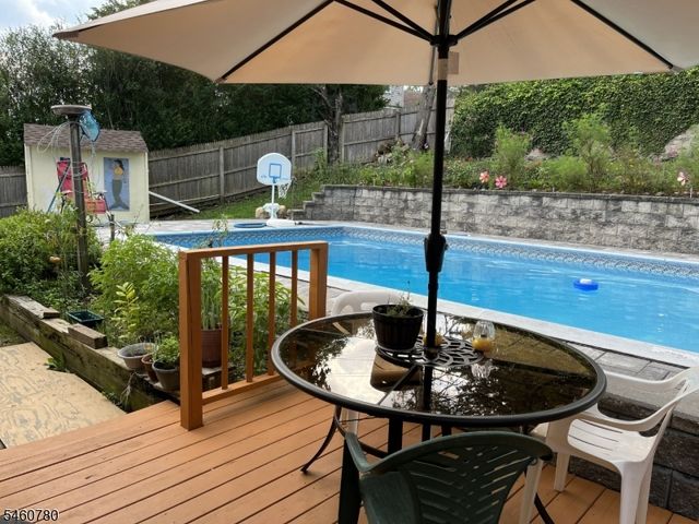 21 Williams St, Wharton Boro, NJ 07885