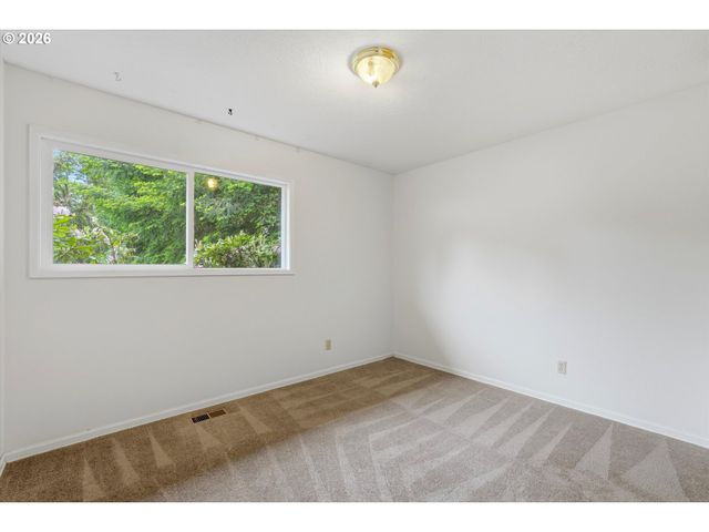 9270 Sw OMARA St, Portland, OR 97223
