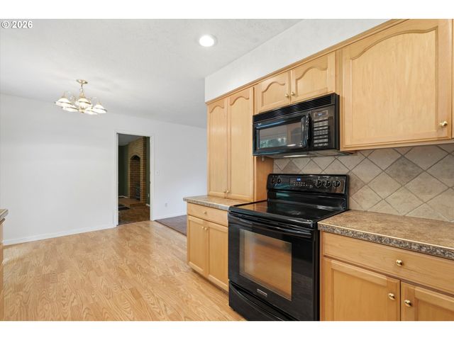 9270 Sw OMARA St, Portland, OR 97223