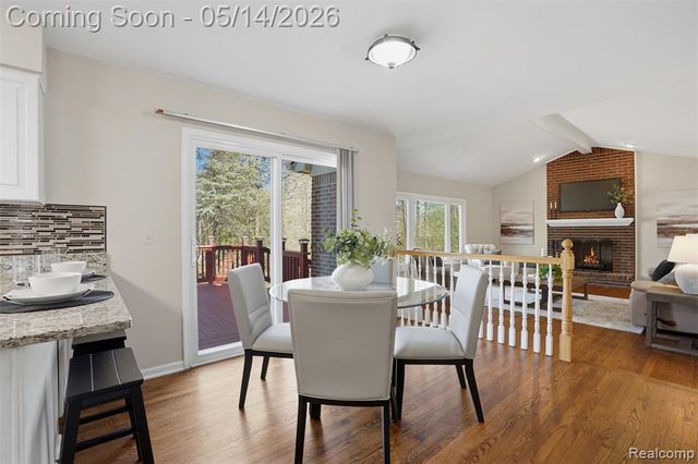 25882 Venetian Court, Novi, MI 48374
