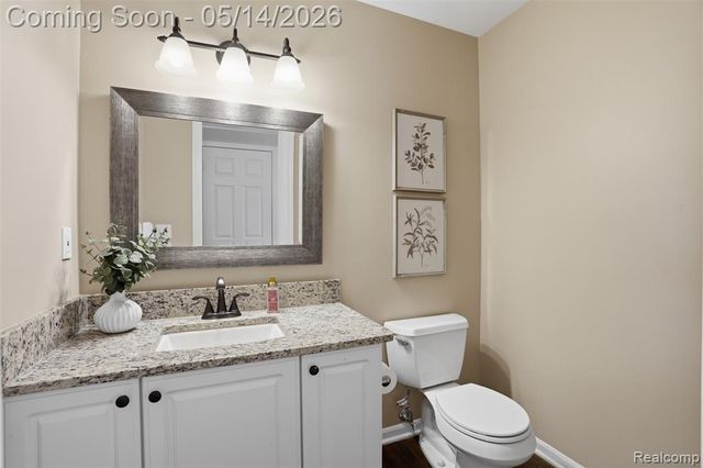 25882 Venetian Court, Novi, MI 48374