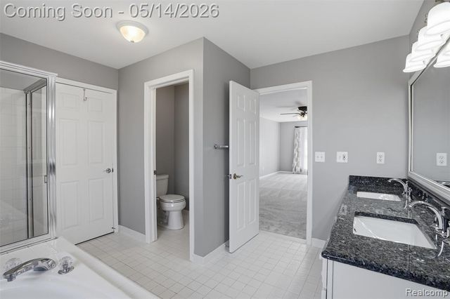 25882 Venetian Court, Novi, MI 48374