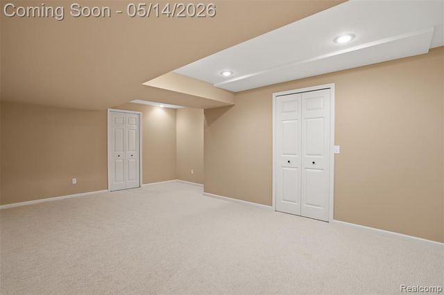 25882 Venetian Court, Novi, MI 48374