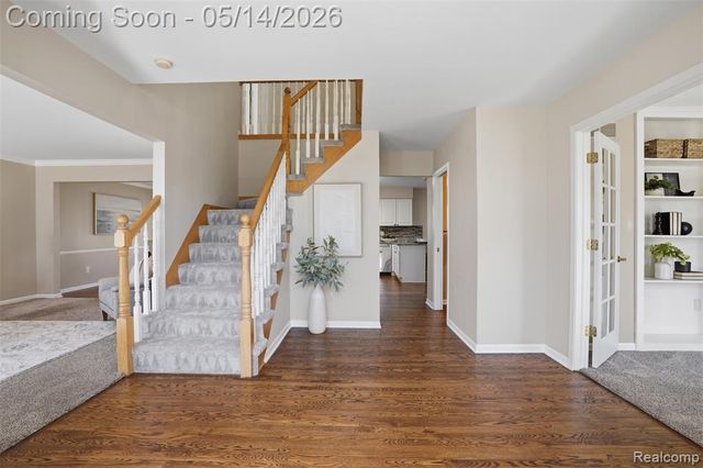 25882 Venetian Court, Novi, MI 48374
