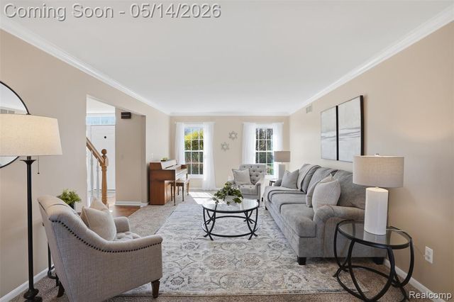 25882 Venetian Court, Novi, MI 48374