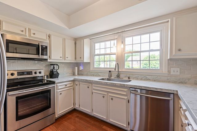 401 Bowling Ave Unit 7, Nashville, TN 37205