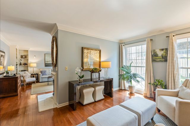 401 Bowling Ave Unit 7, Nashville, TN 37205