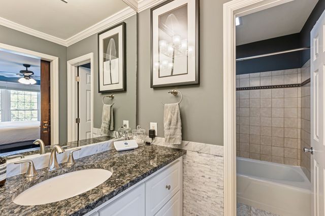401 Bowling Ave Unit 7, Nashville, TN 37205